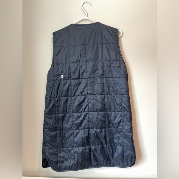 *SOLD** KIT + ACE Reversible Vest - Picture 4 of 6